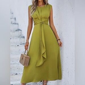 NEW✨-Sleeveless Cinch Waist Knot Dress
